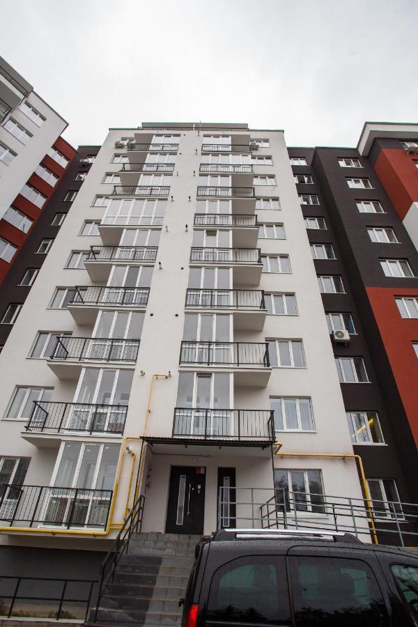 Бам. Однокімнатна Квартира В Новобудові Ternópil Exterior foto